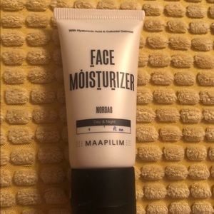 New face moisturizer with hyaluronic acid.